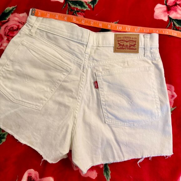 Levi’s High Rise Cutoff Denim Shorts Women’s Size 30 White Frayed Hem - Picture 5 of 10